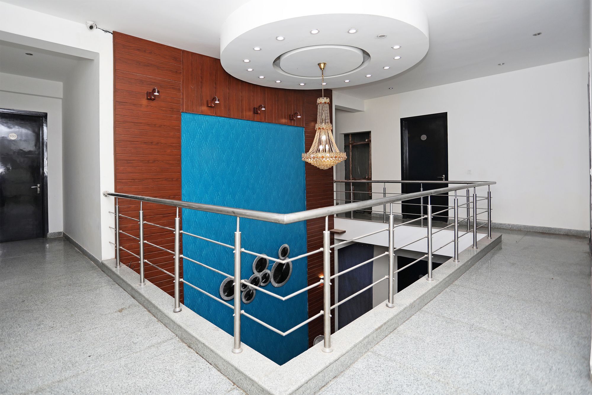 Hotel O Golf Stays Near Aravali Biodiversity Park Gurgaon Esterno foto